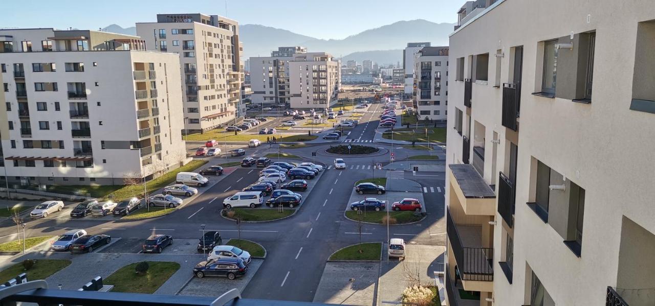 Coresi Deluxe Apartment Брашов Екстер'єр фото