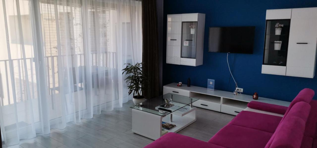 Coresi Deluxe Apartment Брашов Екстер'єр фото