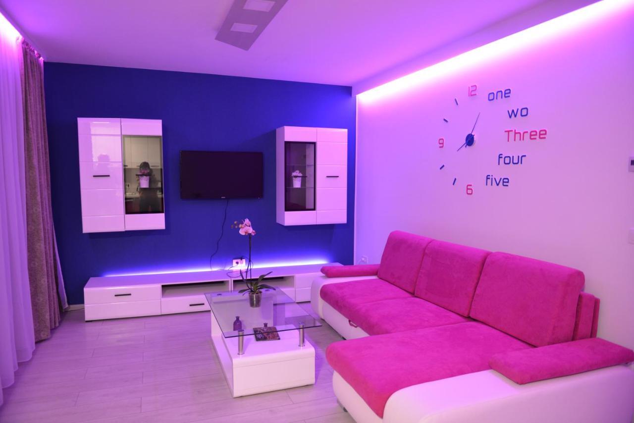 Coresi Deluxe Apartment Брашов Екстер'єр фото