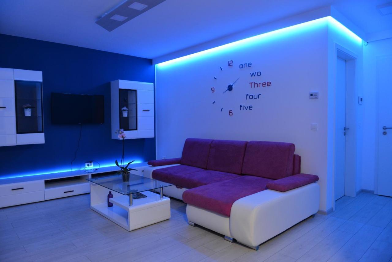 Coresi Deluxe Apartment Брашов Екстер'єр фото
