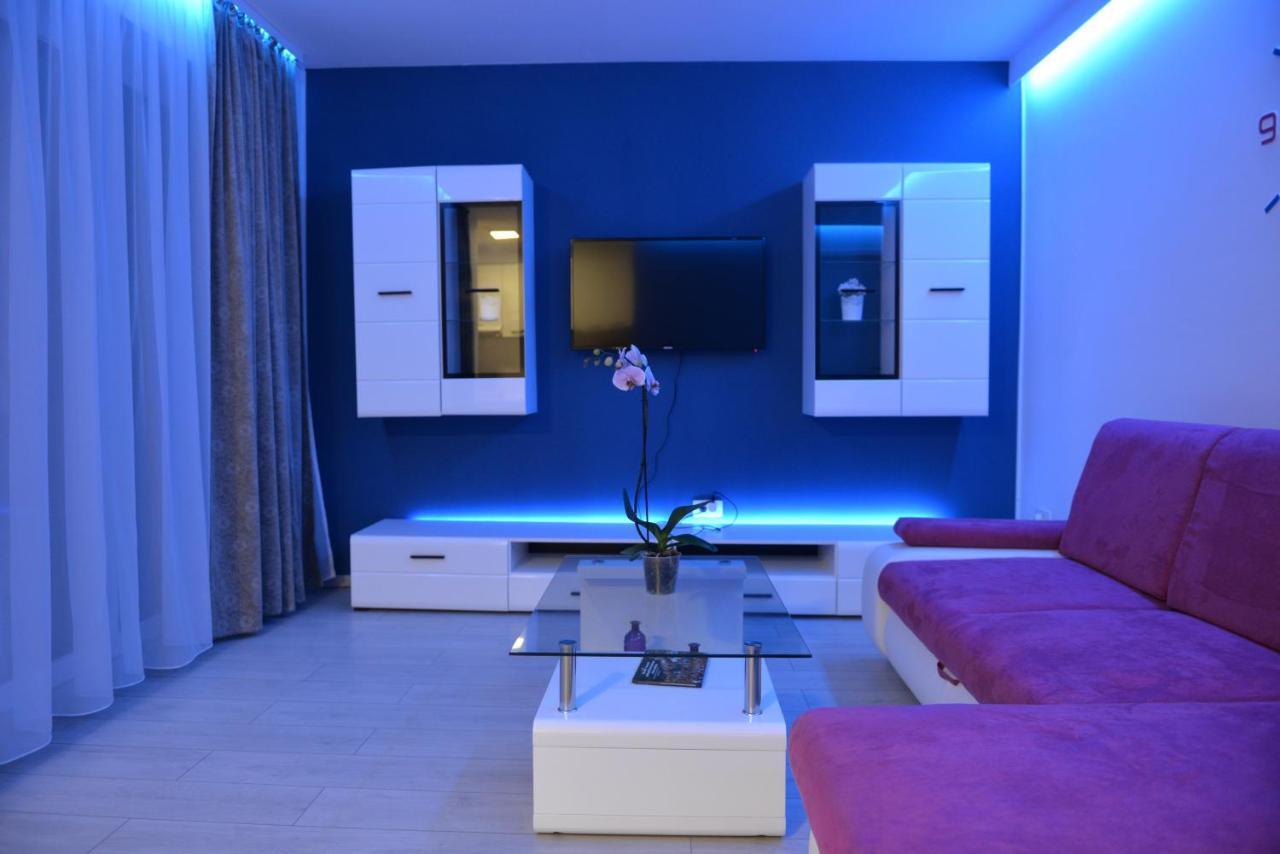 Coresi Deluxe Apartment Брашов Екстер'єр фото