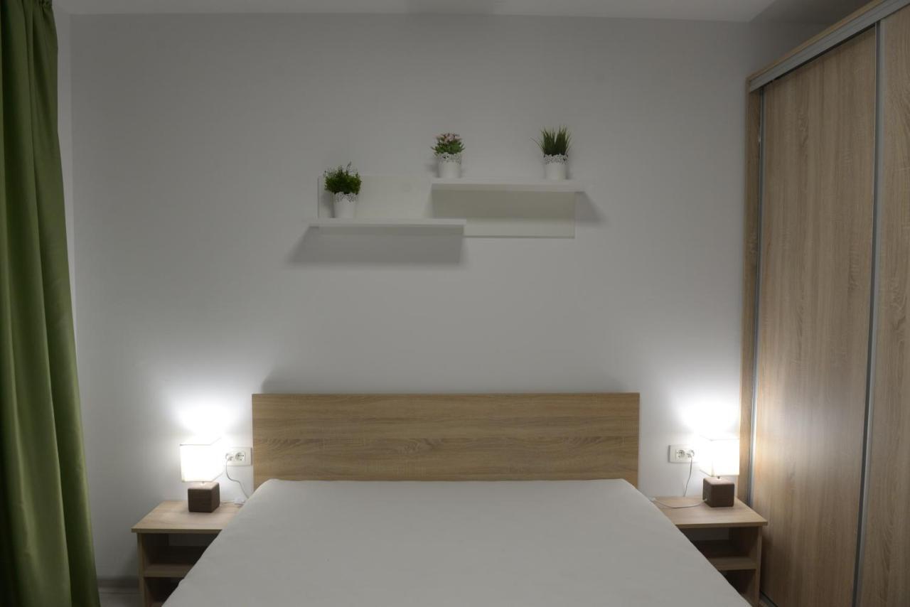 Coresi Deluxe Apartment Брашов Екстер'єр фото